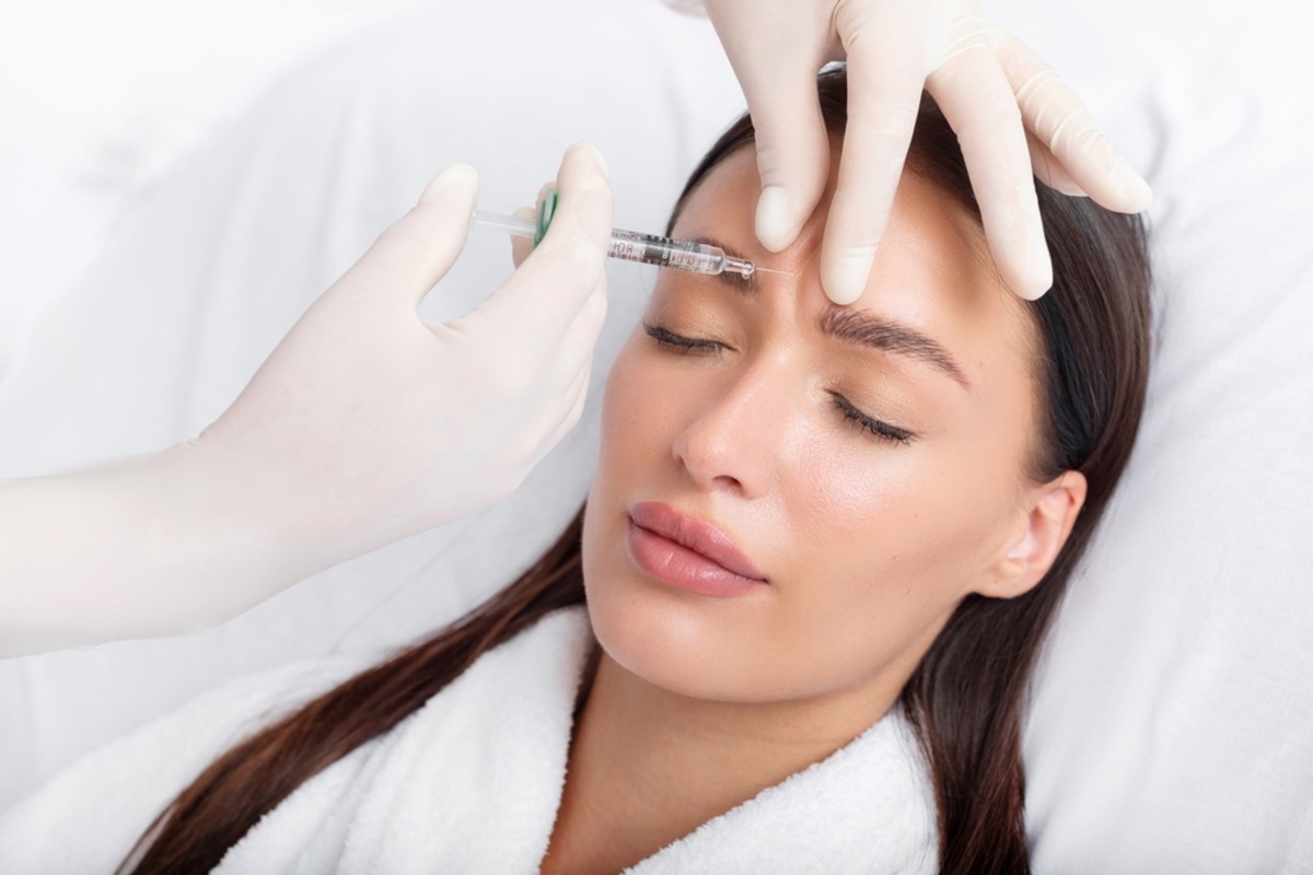 Patient receiving Botox at Elysian Medspa & Rejuvenation Center